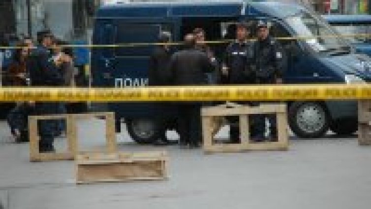 Сержант от СДВР ранен при убийство на мастит наркодилър в Перник