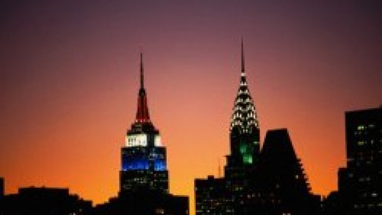 Ню Йорк гаси светлините в помощ на прелетните птички