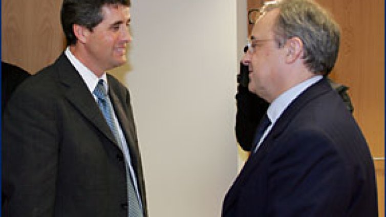 Лопес Каро е 41-ият треньор в историята на Реал М