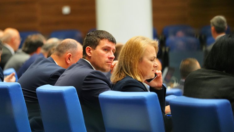 "Величие“ предлагат на депутатите декларация за етично поведение