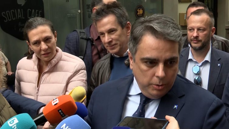 Официално: ПП и ДБ решиха да се разцепят на две парламентарни групи в новото НС