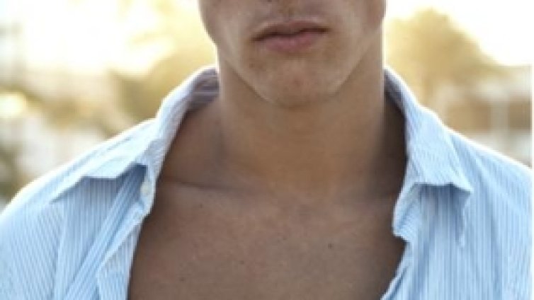 Бразилски мачо превзе на абордаж модния подиум