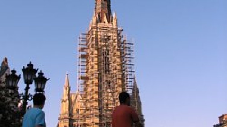 Нови Сад - градът на падащите мостове