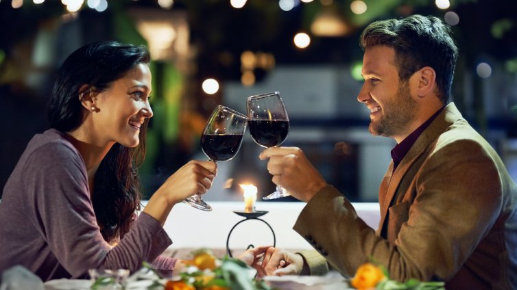 Как общуват щастливите двойки? 