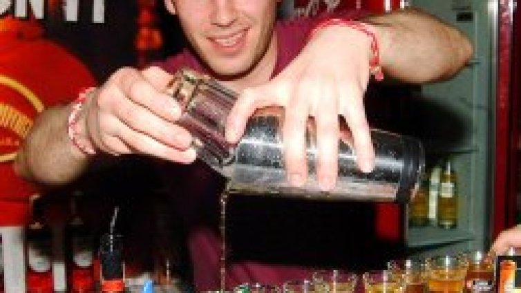 Секват ни глътката от съботната вечер