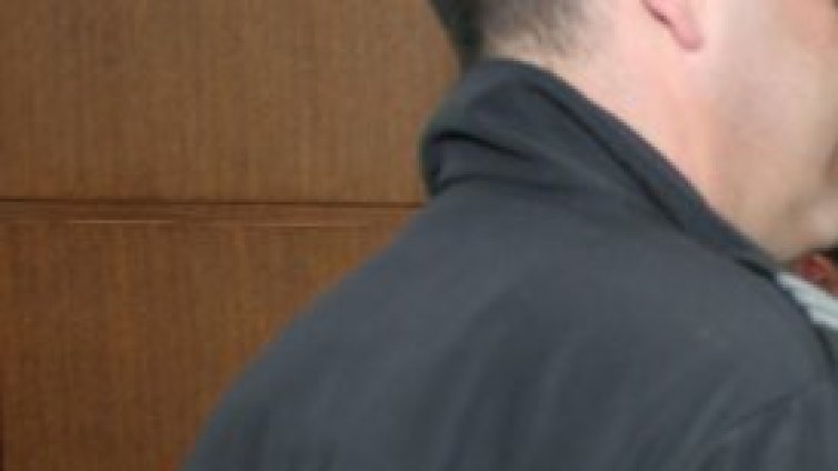 Репортери VS съдебна охрана - да видим кой кого