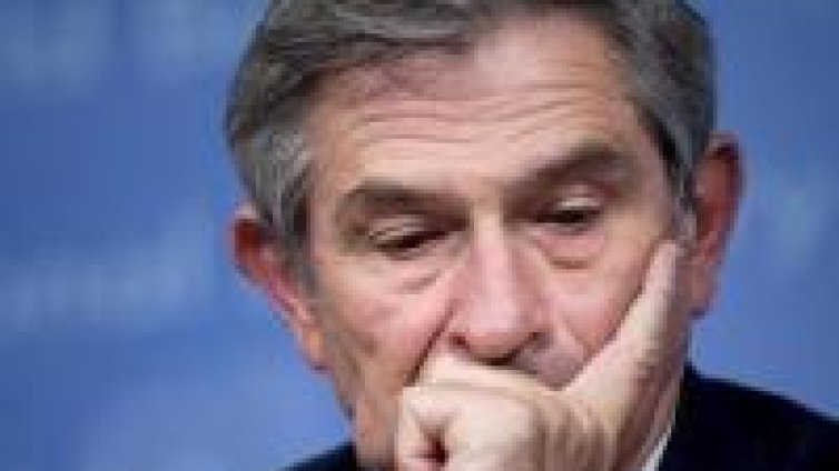 Уолфовиц готов да смени стила си, но не и да напусне Световната банка