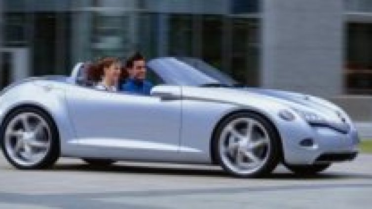 Mercedes с нов малък роудстер на базата на А-Клас?