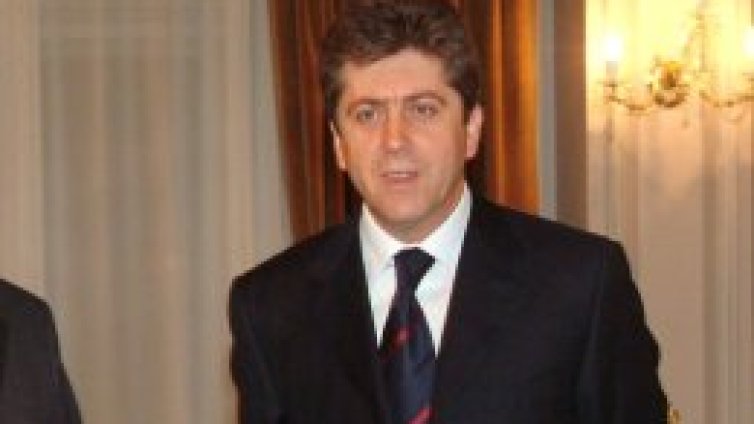 Първанов: Впечатлен съм от Станишев