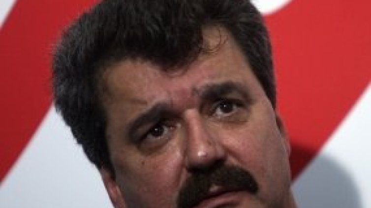 Ни вопъл, ни стон от Батков... За половин година!