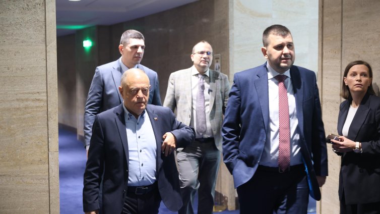 ДБ за скандала в МВР: Поредно доказателство за ОПГ вътре в МВР