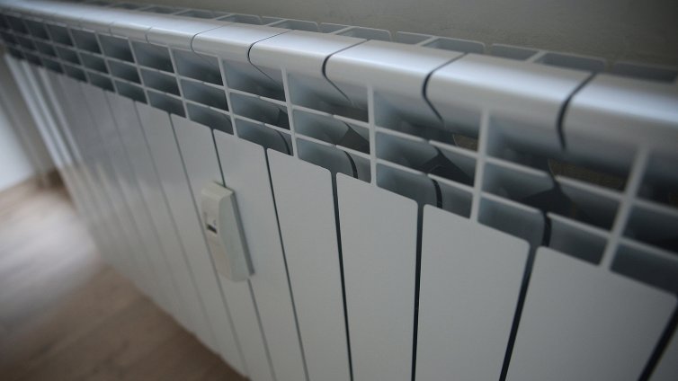 Жителите на столичния "Люлин" са без парно и топла вода заради авария