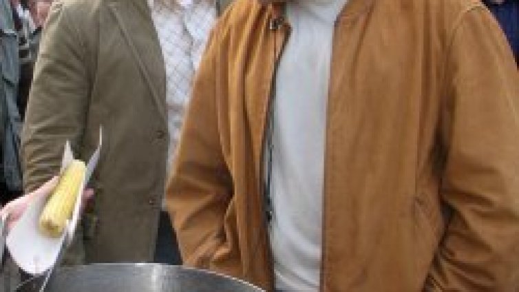 ГЕРБ засмуква НДСВ