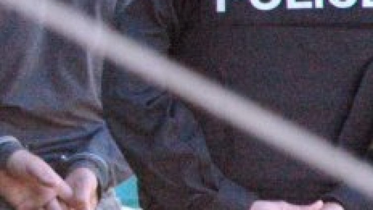 Искат убиецът от Австралия да остане зад решетките