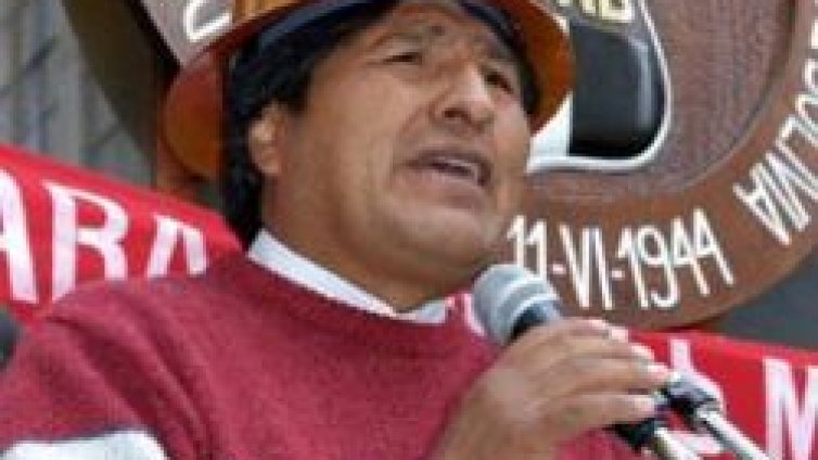 Боливия&ndash; индианци, кока, национализация