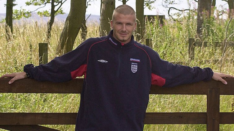 Селска идилия: Дейвид Бекъм показа впечатляващата си зеленчукова градина