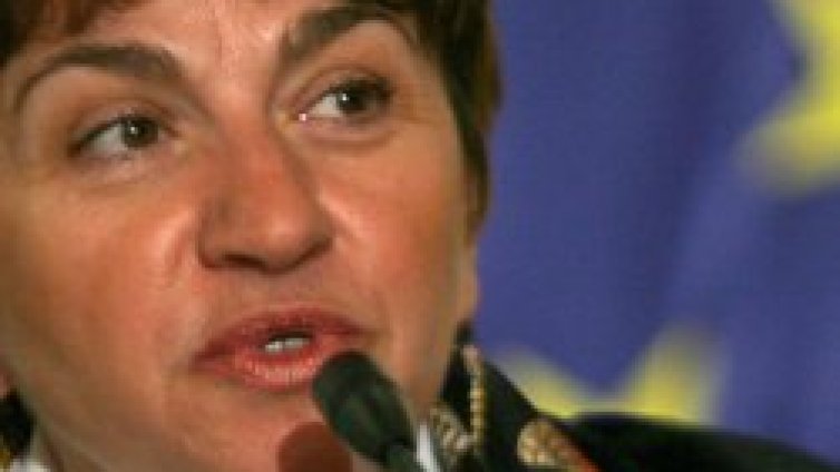 Плугчиева проплака: Не съм пощенски гълъб