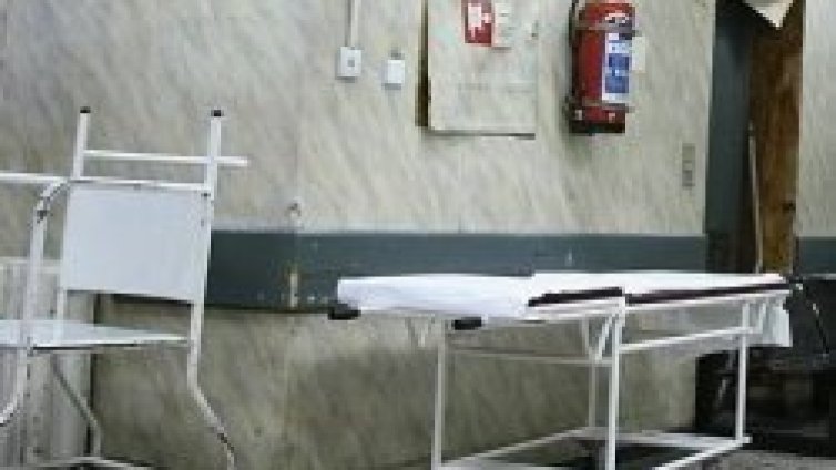 Малтретирано бебе лежи в "Пирогов"