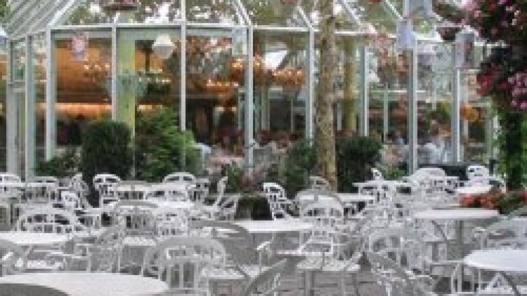 Нюйоркска кръчма олекна с $2.2 млн. заради сексуална дискриминация