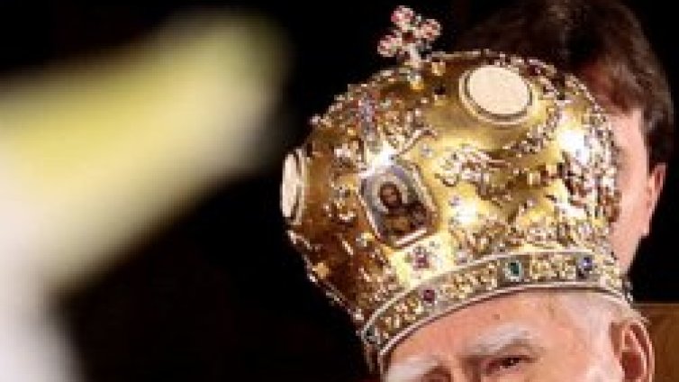 &dagger;Максим: Гейпарадът е срамен и несъвместим с Петровите пости!