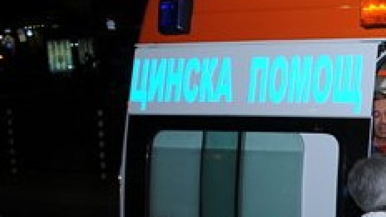 Младеж бере душа в Пирогов, намушкали го в дискотека