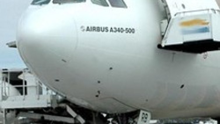 "Бъдещ президент" отвлякъл турския пътнически самолет