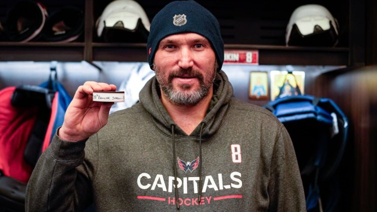 Александър Овечкин достигна и до кота 1000