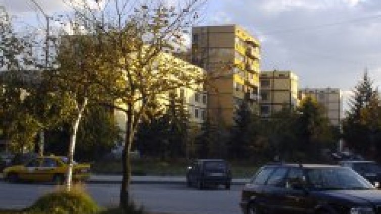 Студентският град &ndash; днес бардак, утре казарма?