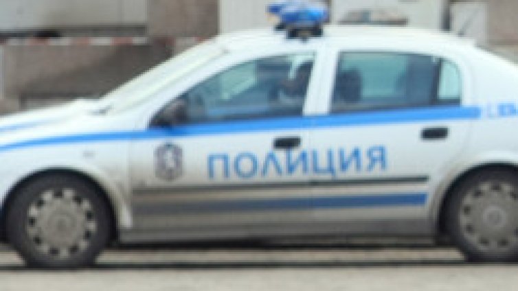 Самоделна бомба отцепи района на "Св. Александър Невски&rdquo;