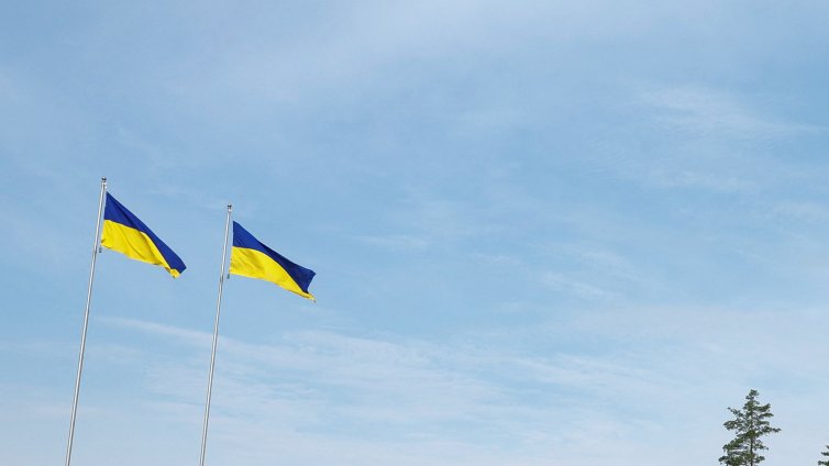 Макрон обеща повече ракети на Украйна, Берлин - оръжия и милиони