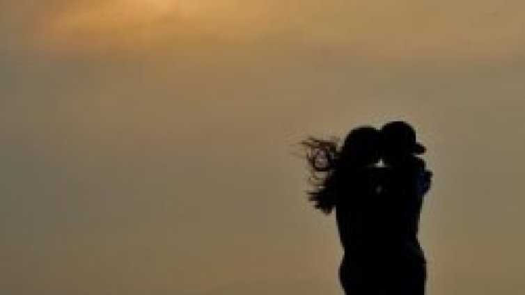 Погали ми влакното "Си", за да открия любовта си