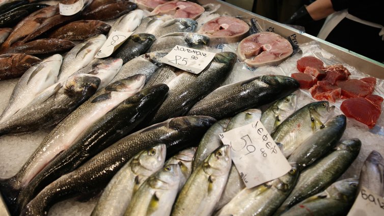 От 5 до 45 лева: Колко ще струва рибата за Никулден? 