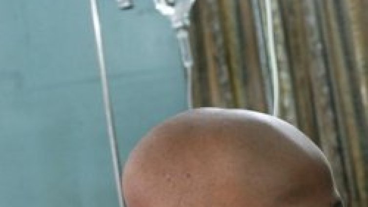 Годишно болните от рак у нас се увеличават с 34 хил.