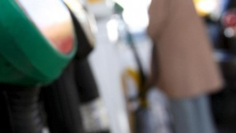 Цената на петрола &ndash; под $71 за барел