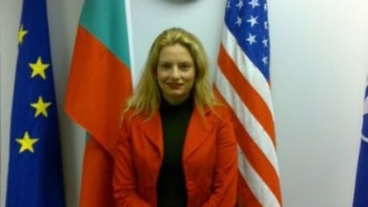 Палавата Лила от Външно &ndash; BG консул в Чикаго