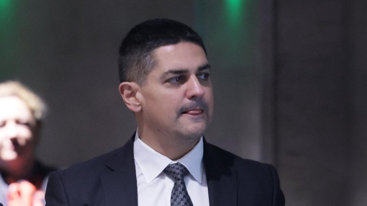 Радостин Василев: Новата година не изисква думи, а характер и смелост