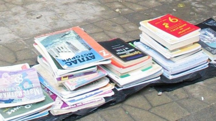 50% от завършващите гимназия са неграмотни
