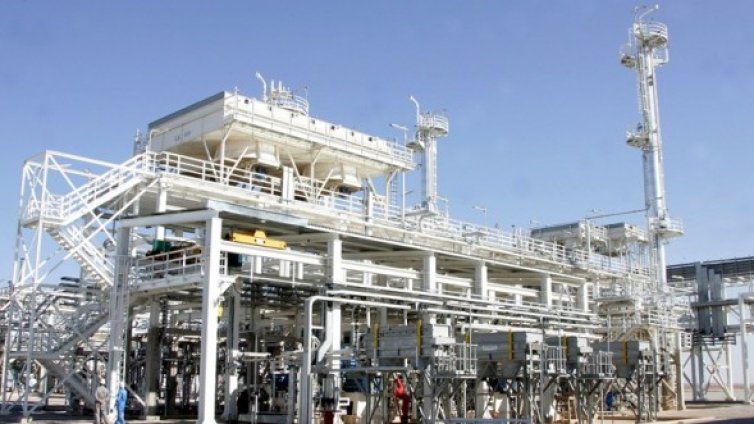 Поскъпване на долара спря възхода на ключовите суровини