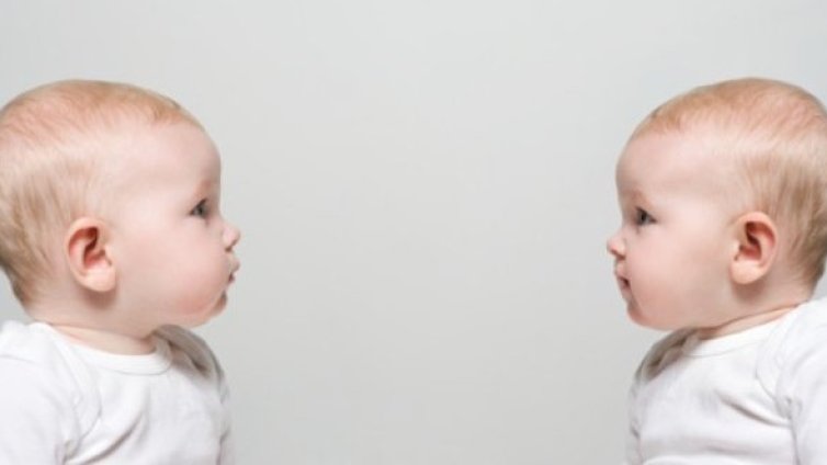 ГЕРБ върна еднократната помощ за близнаци