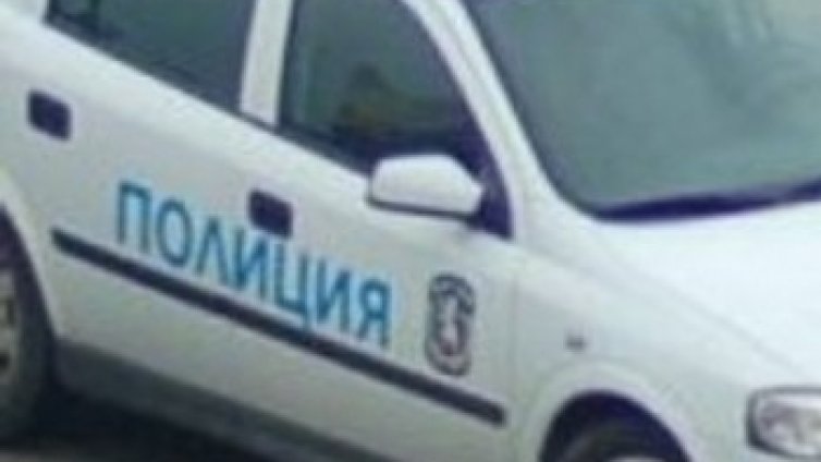 Соцкласика: Мъж задигна 3 мотоциклета "Балкан"