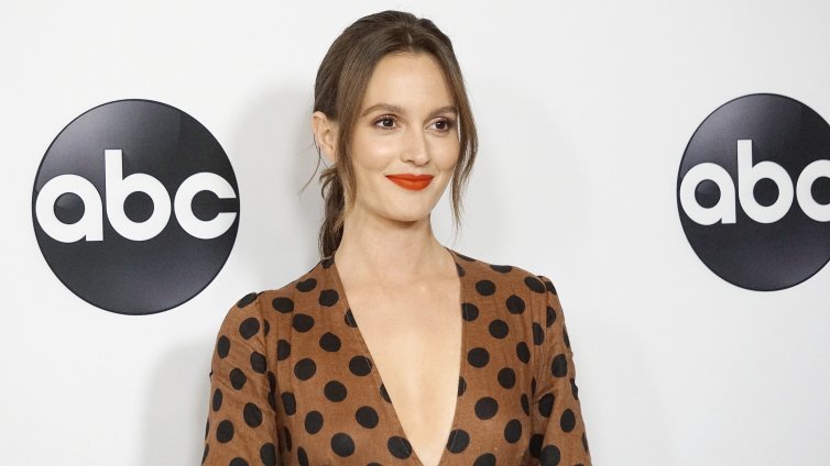 Актрисата Лейтън Мийстър обича да е офлайн