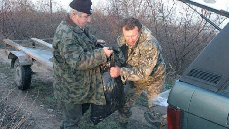 Закопчаха бракониери в Бургаско
