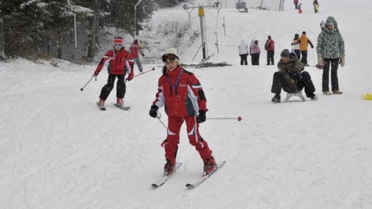 Фонд от Оман задвижва проекта "Супер Боровец"