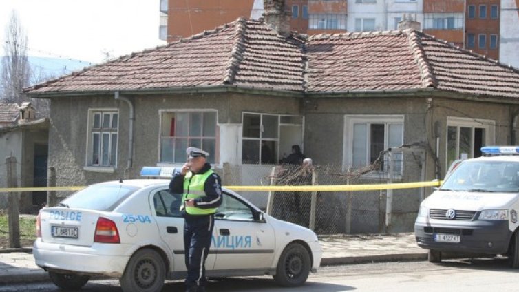 Жестоко двойно убийство разтърси Търговище