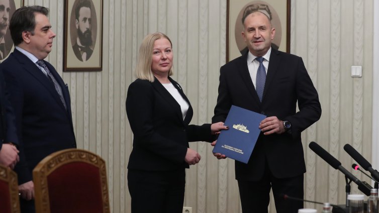 ПП-ДБ върнаха светкавично и втория мандат, призоваха за протест 