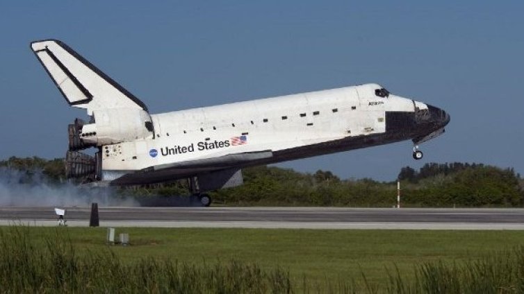 НАСА не иска да се сбогува с "Атлантис"