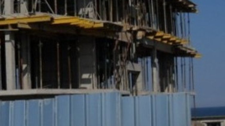 Не само магистрати се облажили с парцели в Приморско