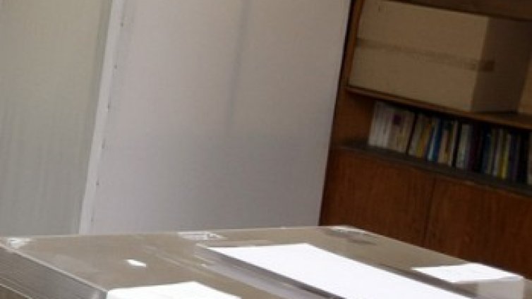 Сините искат електронно гласуване с машини като банкомати