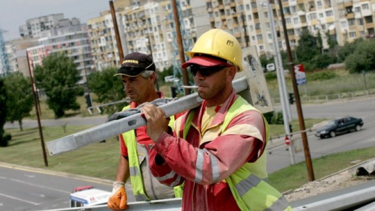 Затварят за час ул. "Леге" в столицата