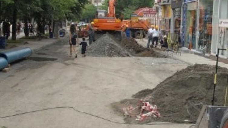 Започва цялостната реконструкция на бургаската улица "Христо Ботев"